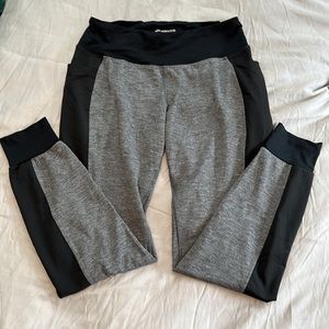 BROOKS Grey Black Side Pocket Joggers size Medium